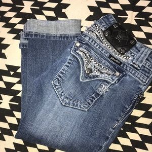 Miss me capris size 27